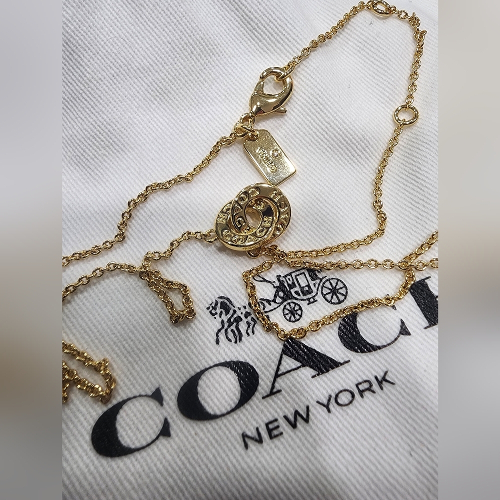 Coach Gold-Tone Pendant Logo Necklace Link Circles Signature